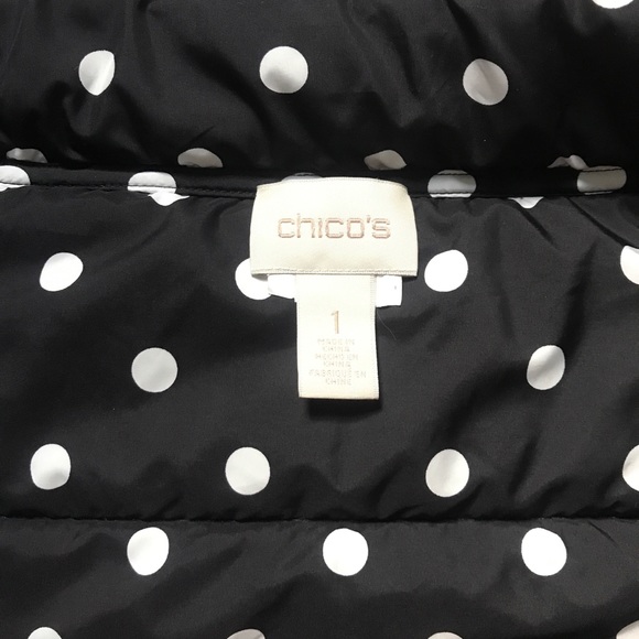 Chico’s reversible polka dot puffer! - Picture 4 of 6